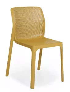 Пластиковый стул для дачи, желтый Италия